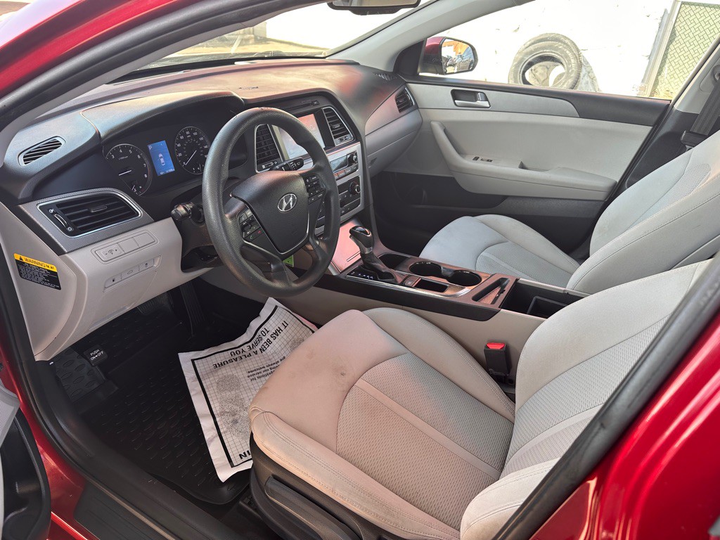 2016 Hyundai Sonata Image 15