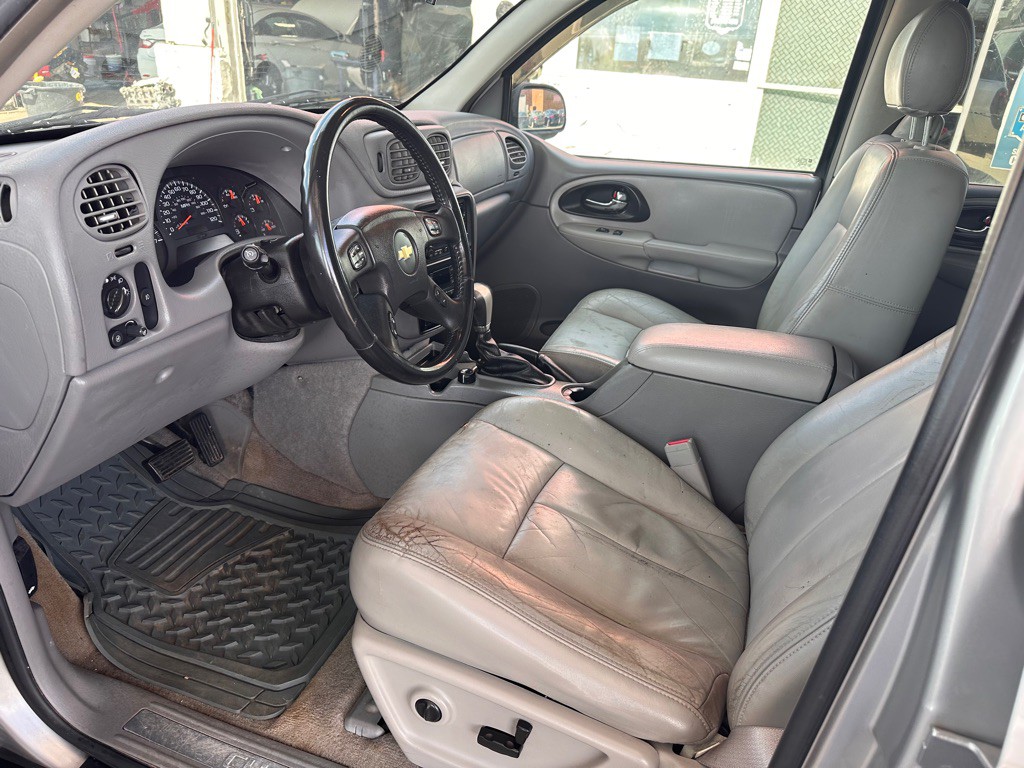 2005 Chevrolet Trailblazer Image 10