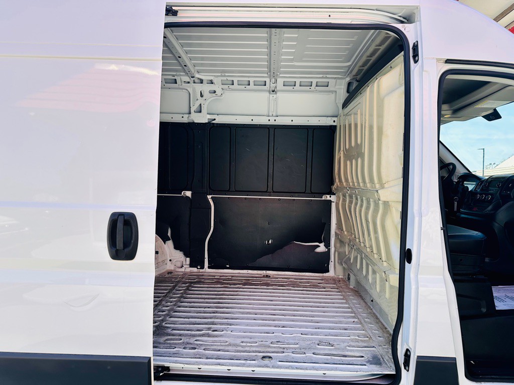 2017 RAM Promaster Image 16