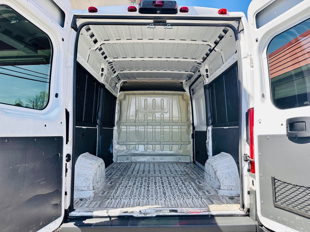 2017 RAM Promaster Image 18