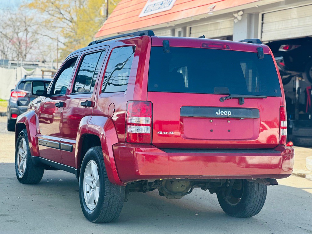 2009 Jeep Liberty Image 7