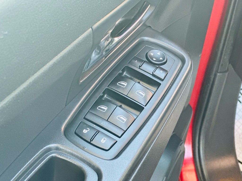 2009 Jeep Liberty Image 12