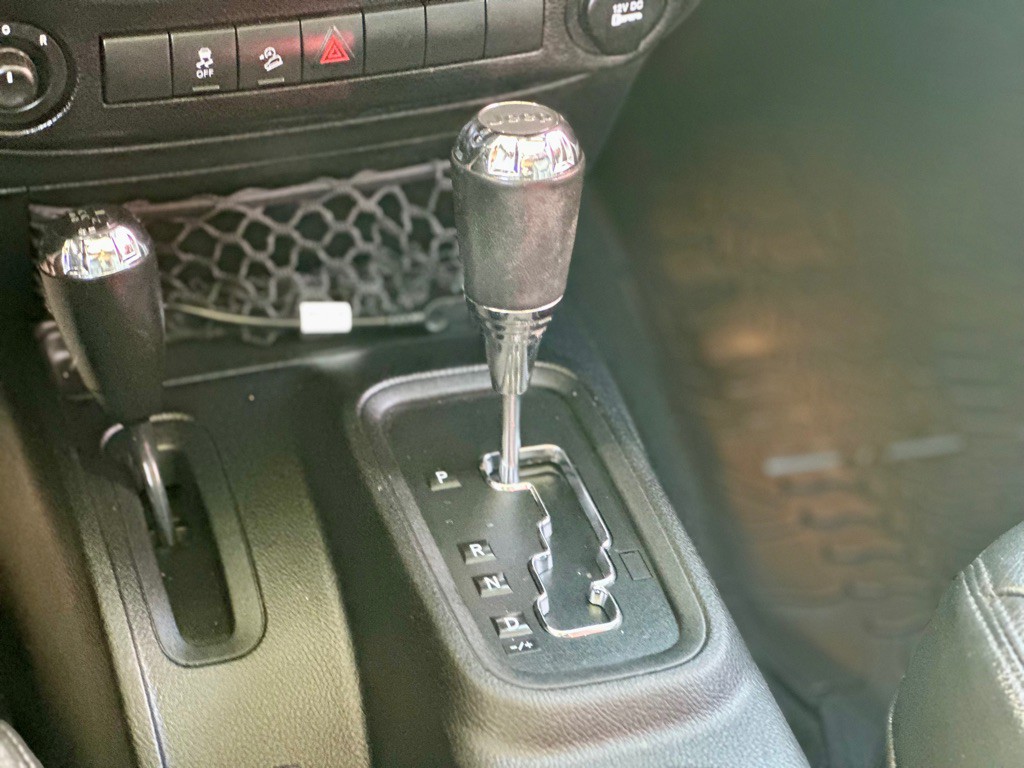 2015 Jeep Wrangler Unlimited Image 12