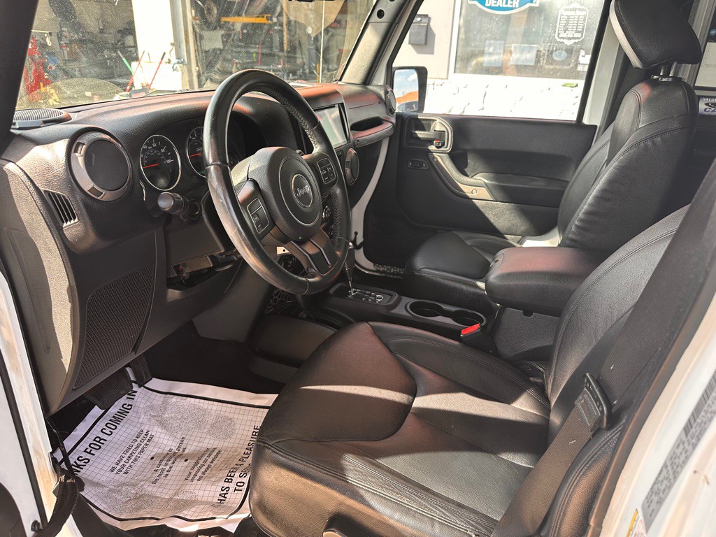 2015 Jeep Wrangler Unlimited Image 15