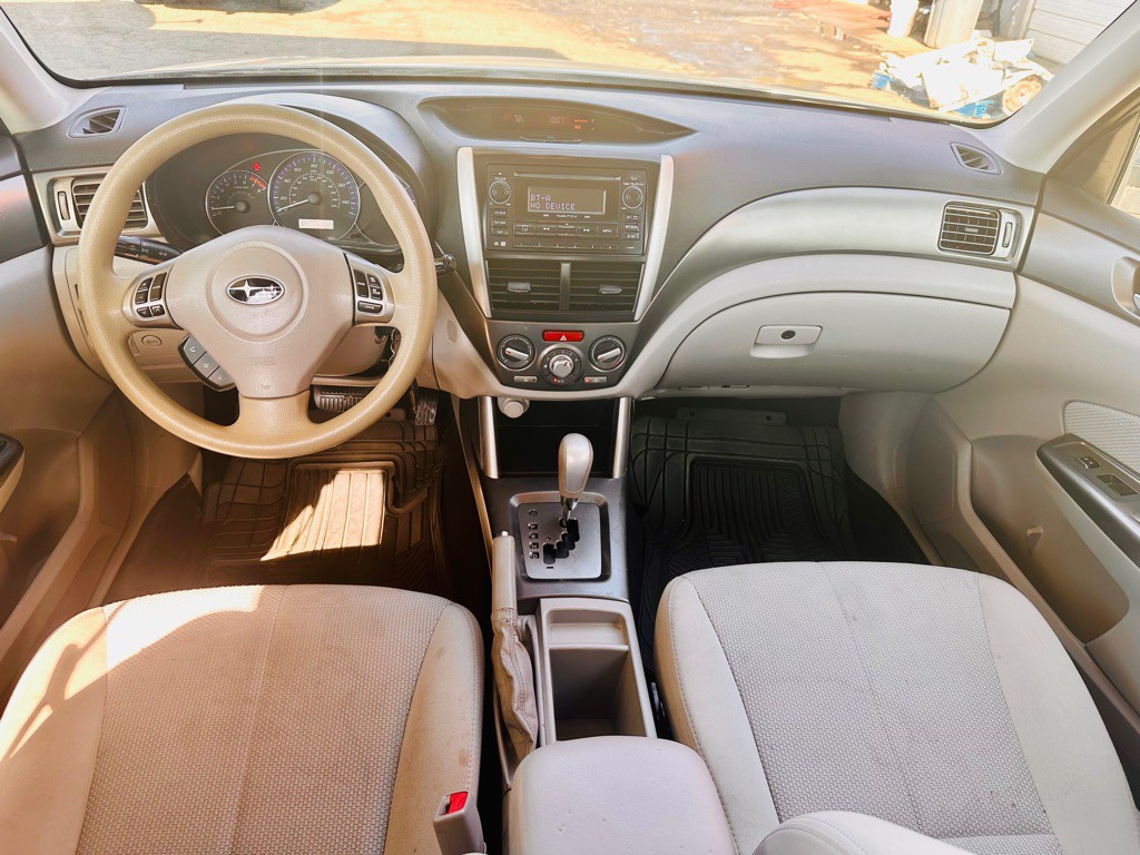 2013 Subaru Forester Image 14