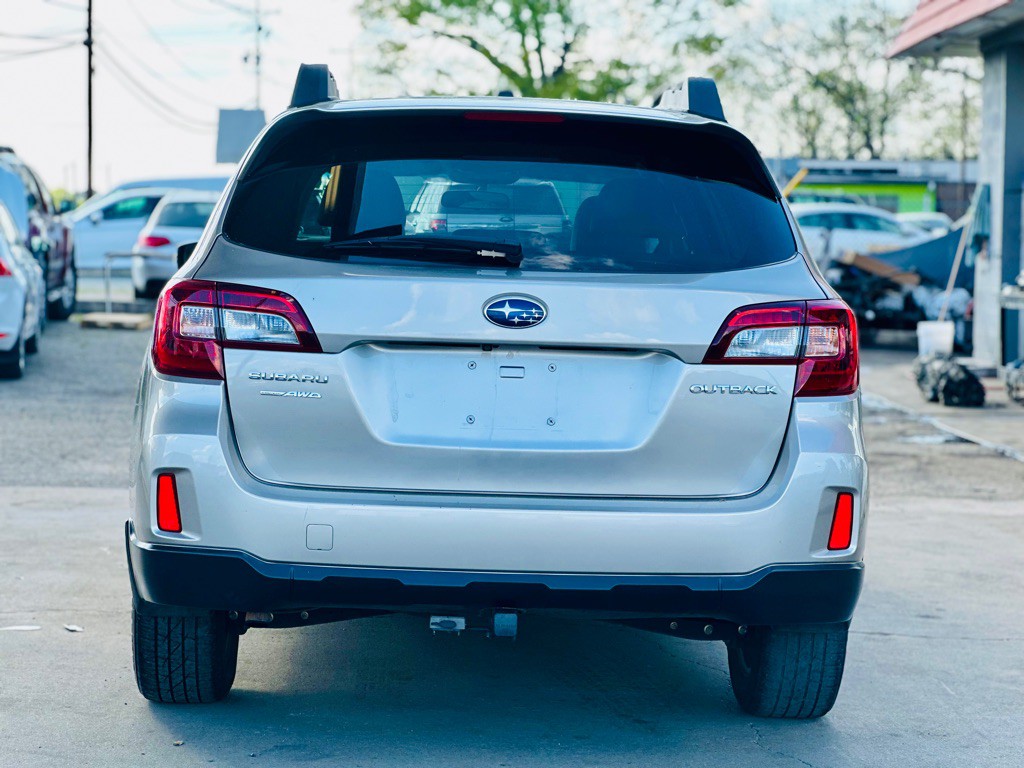 2015 Subaru Outback Image 6