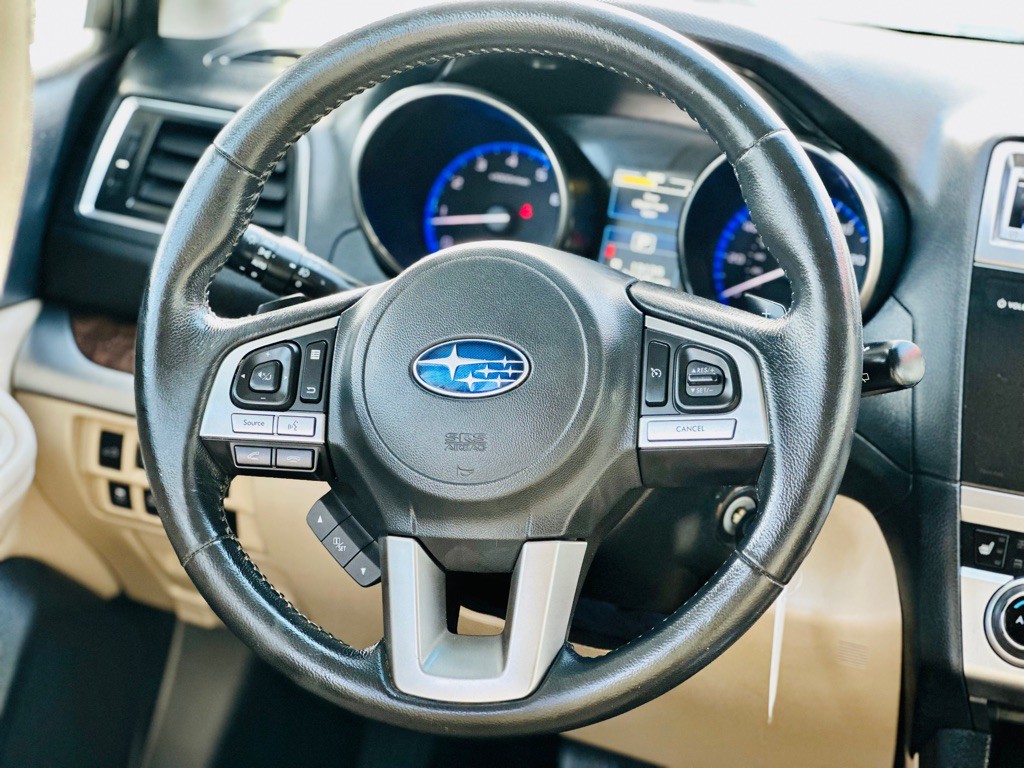 2015 Subaru Outback Image 8