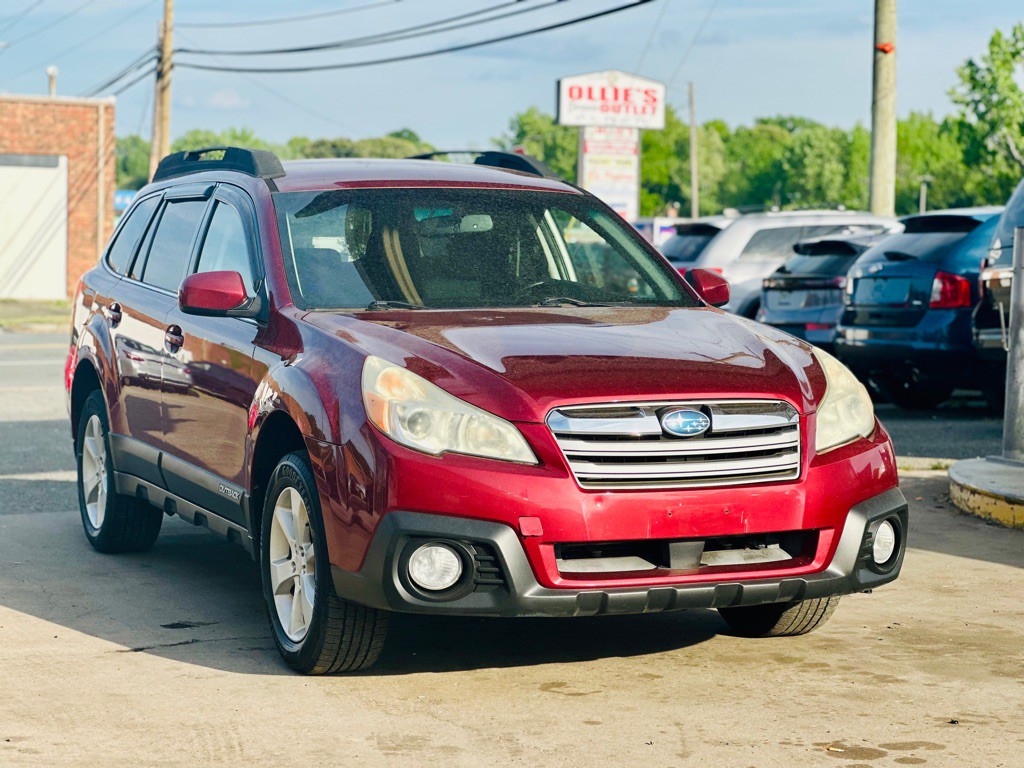 2013 Subaru Outback Image 1