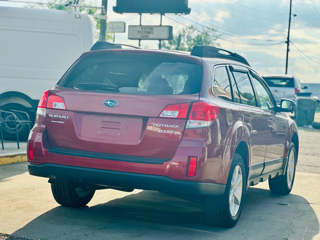 2013 Subaru Outback Image 6