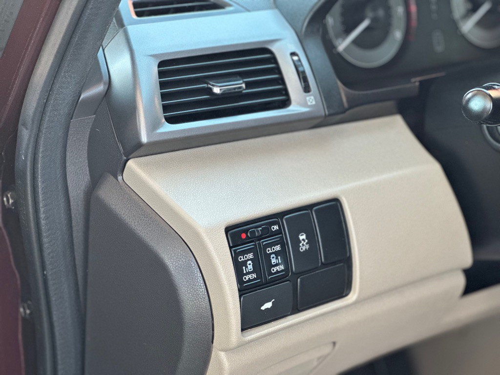 2013 Honda Odyssey Image 10