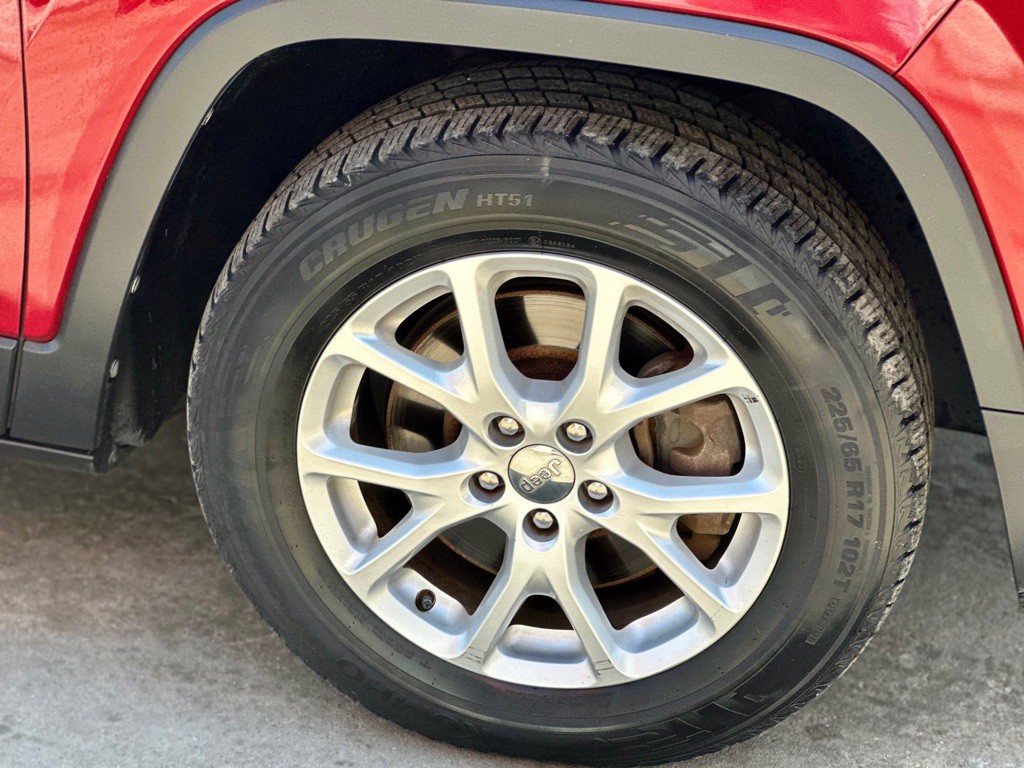 2014 Jeep Cherokee Image 7