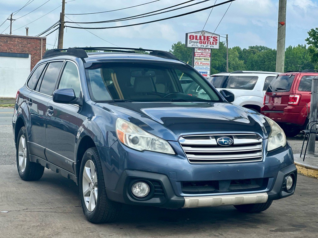 2013 Subaru Outback Image 1