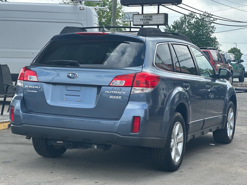 2013 Subaru Outback Image 5