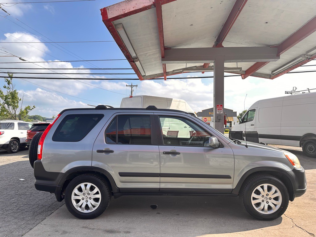2005 Honda CR-V Image 5