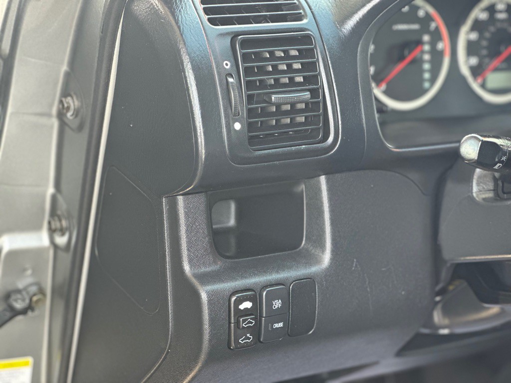 2005 Honda CR-V Image 16