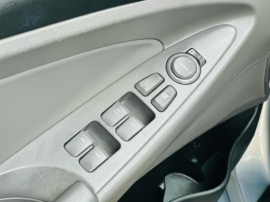 2012 Hyundai Sonata Image 13
