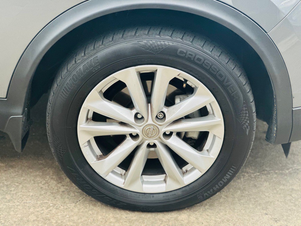 2018 Nissan Rogue Image 4