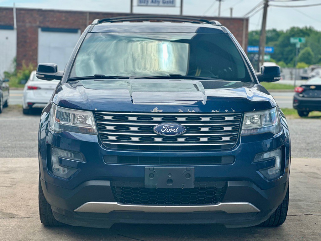 2016 Ford Explorer Image 2