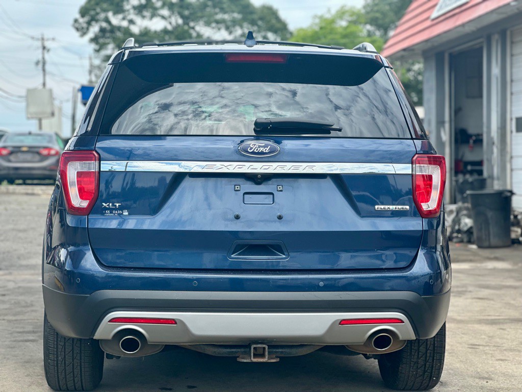 2016 Ford Explorer Image 6