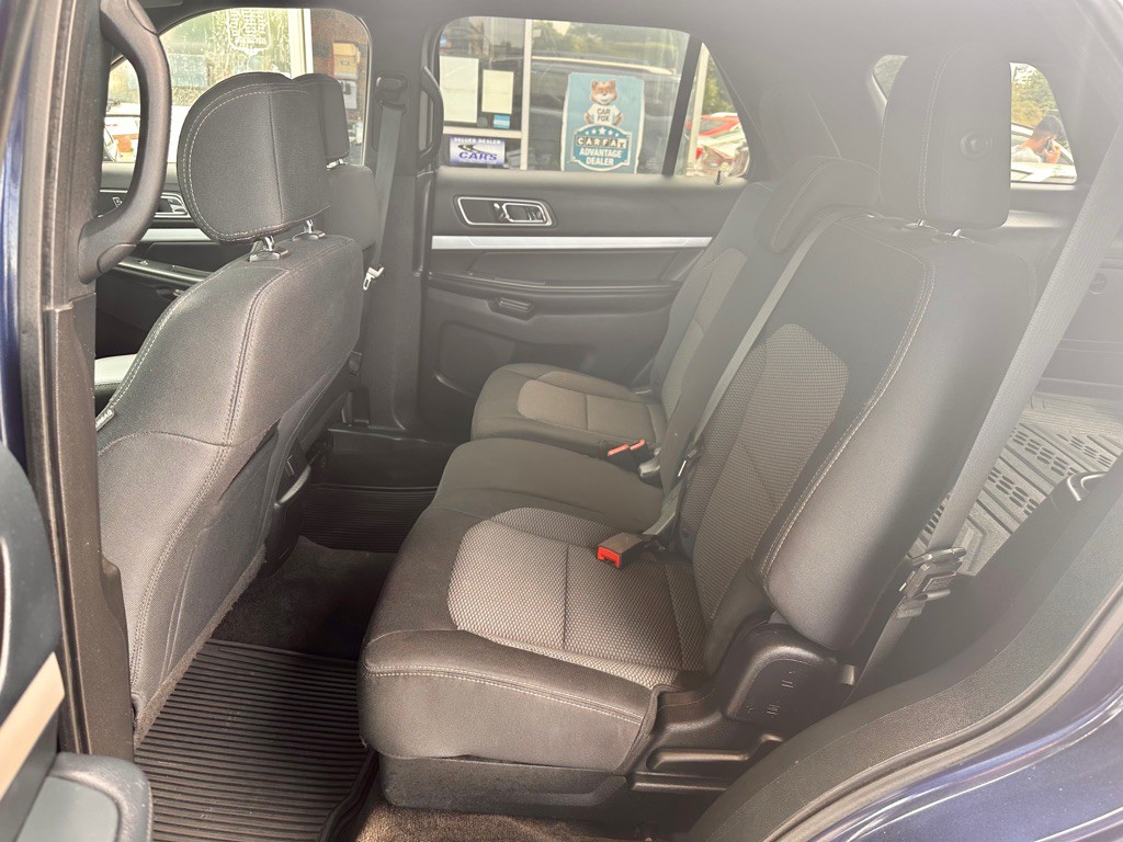 2016 Ford Explorer Image 16