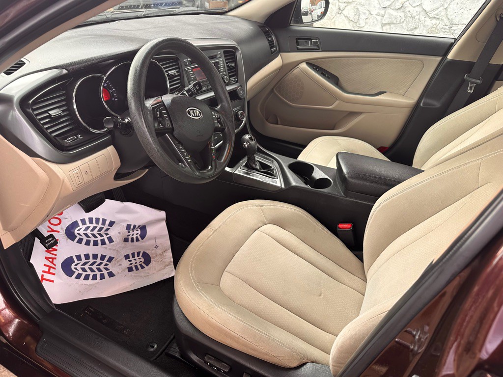 2011 Kia Optima Image 13