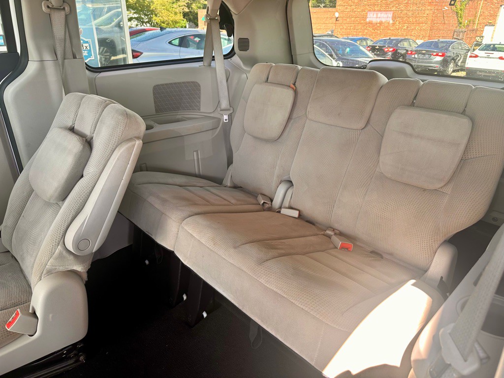 2016 Dodge Grand Caravan Image 14