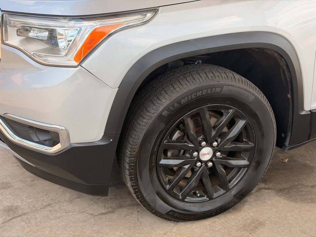 2019 GMC Acadia Image 11