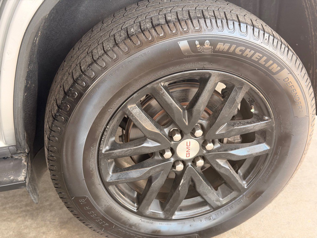 2019 GMC Acadia Image 17