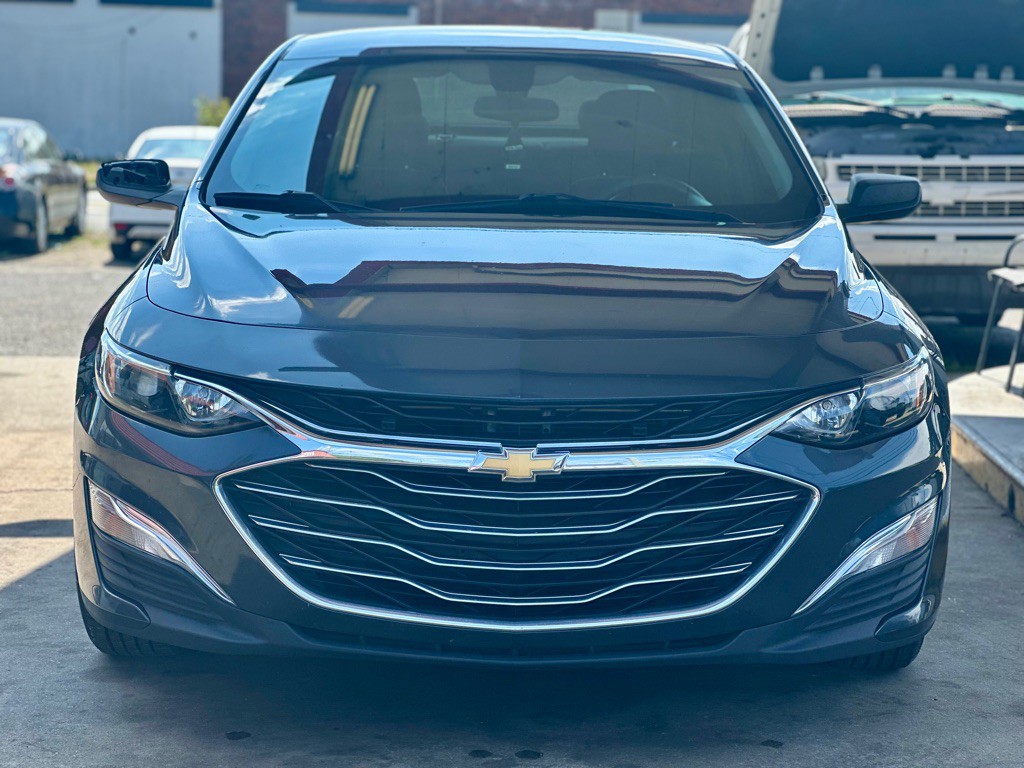 2020 Chevrolet Malibu Image 2