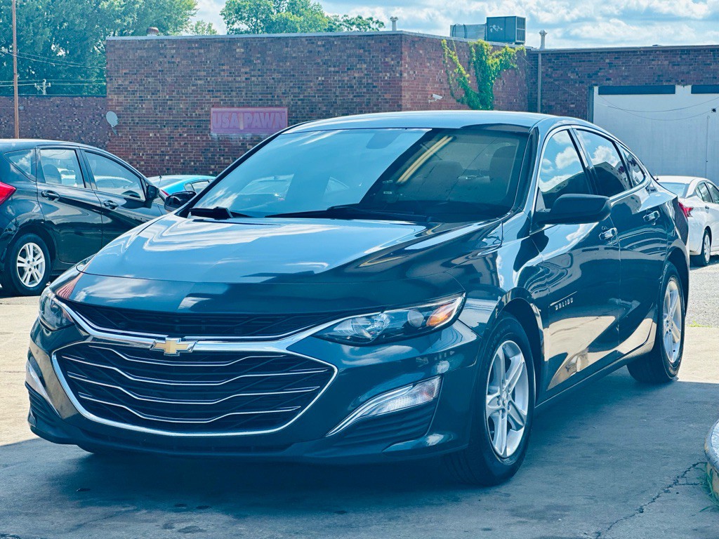 2020 Chevrolet Malibu Image 3