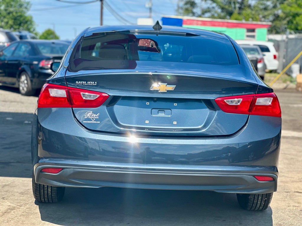 2020 Chevrolet Malibu Image 6