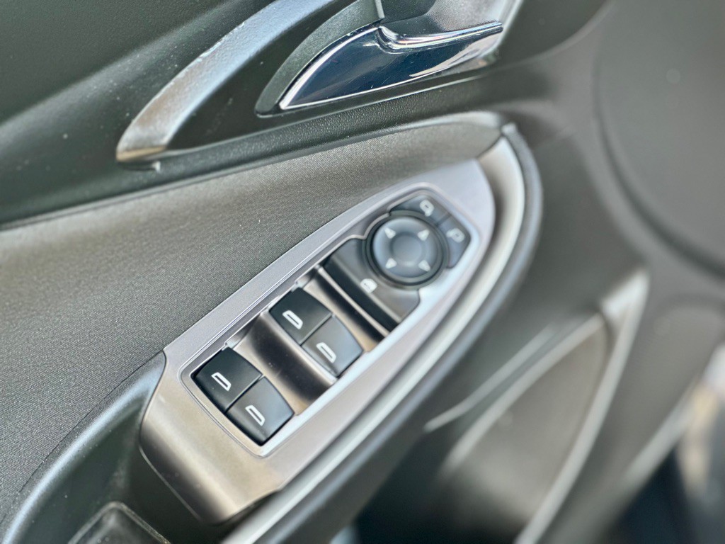 2020 Chevrolet Malibu Image 14