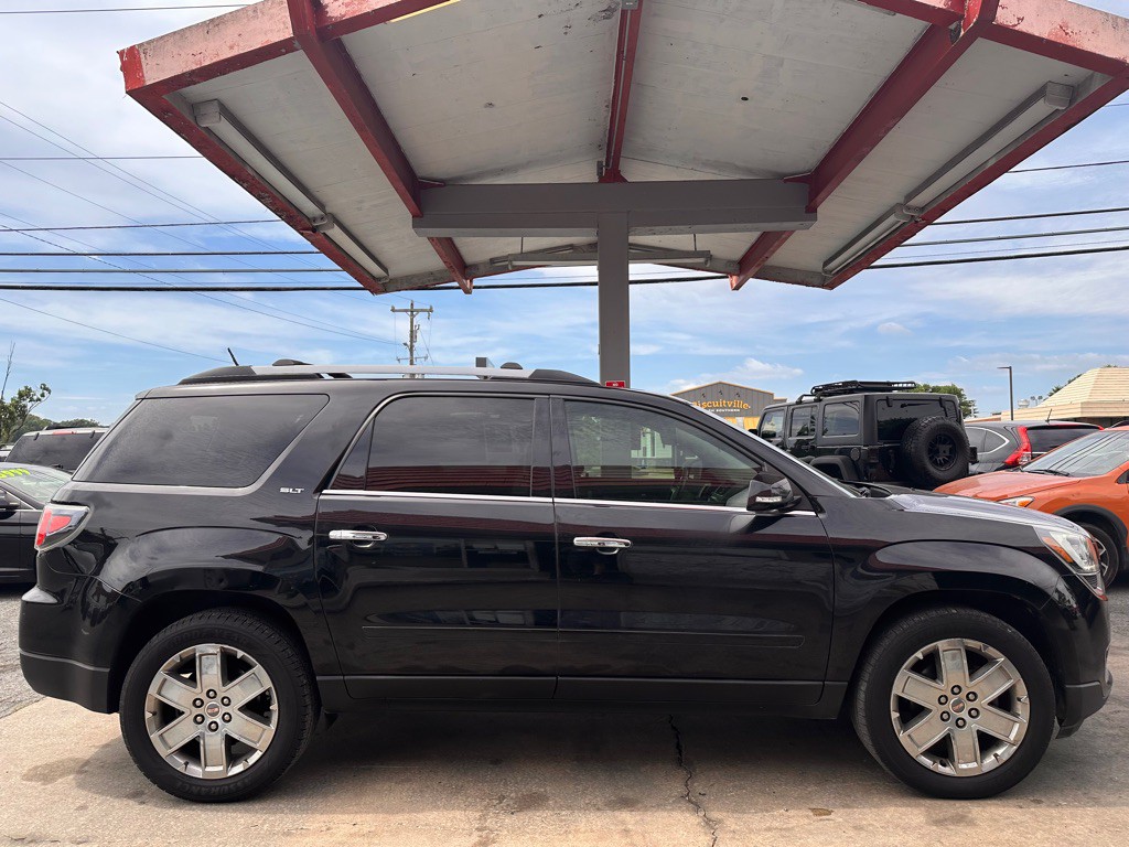 2017 GMC Acadia Image 5