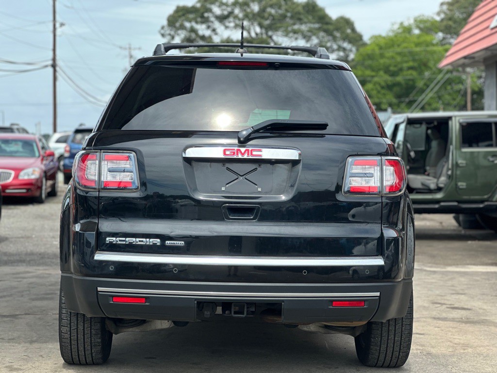 2017 GMC Acadia Image 7