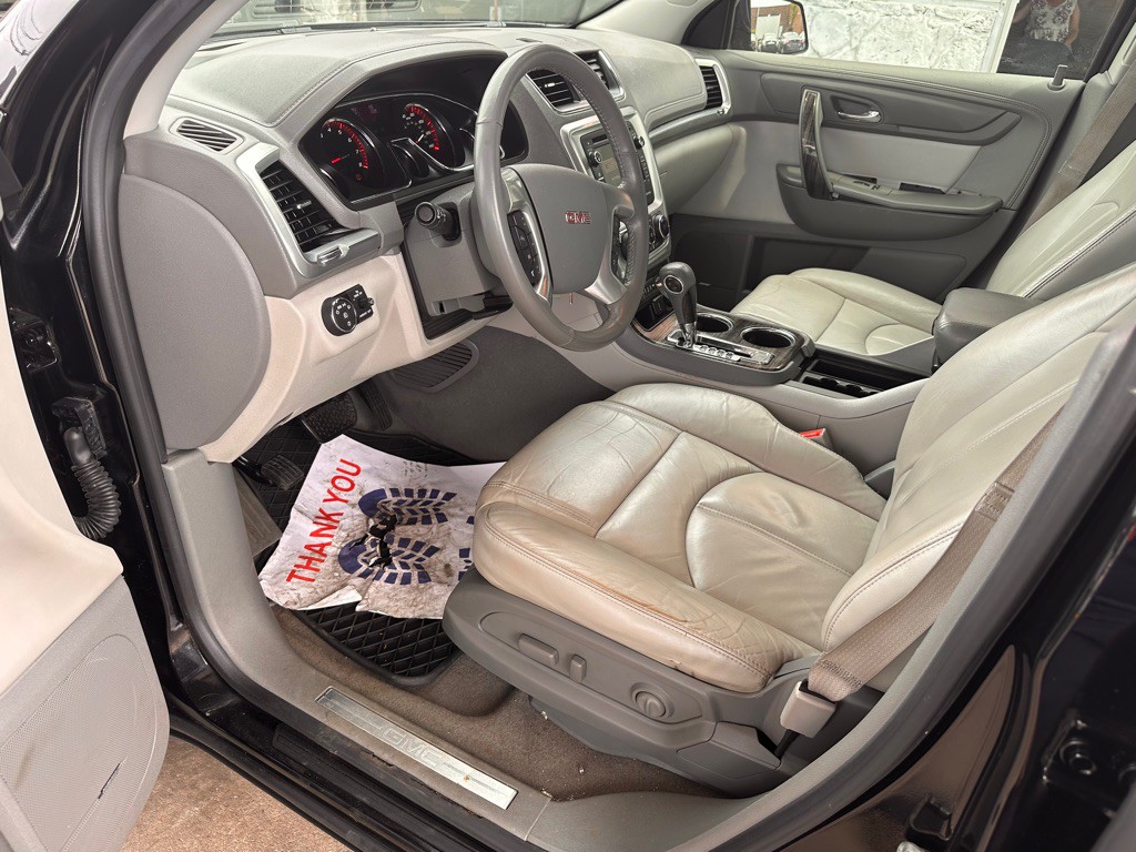 2017 GMC Acadia Image 12