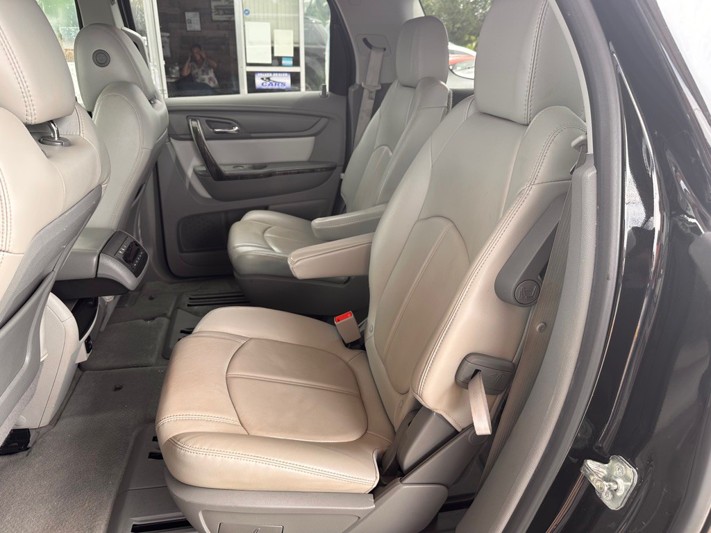 2017 GMC Acadia Image 19