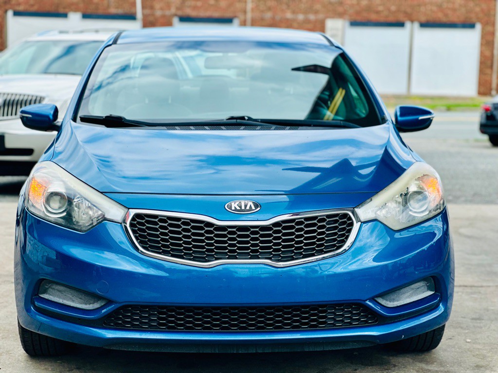 2015 Kia Forte Image 2