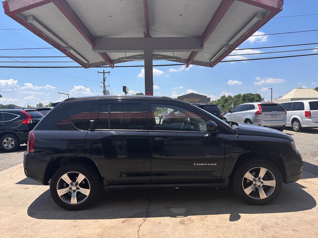 2016 Jeep Compass Image 5