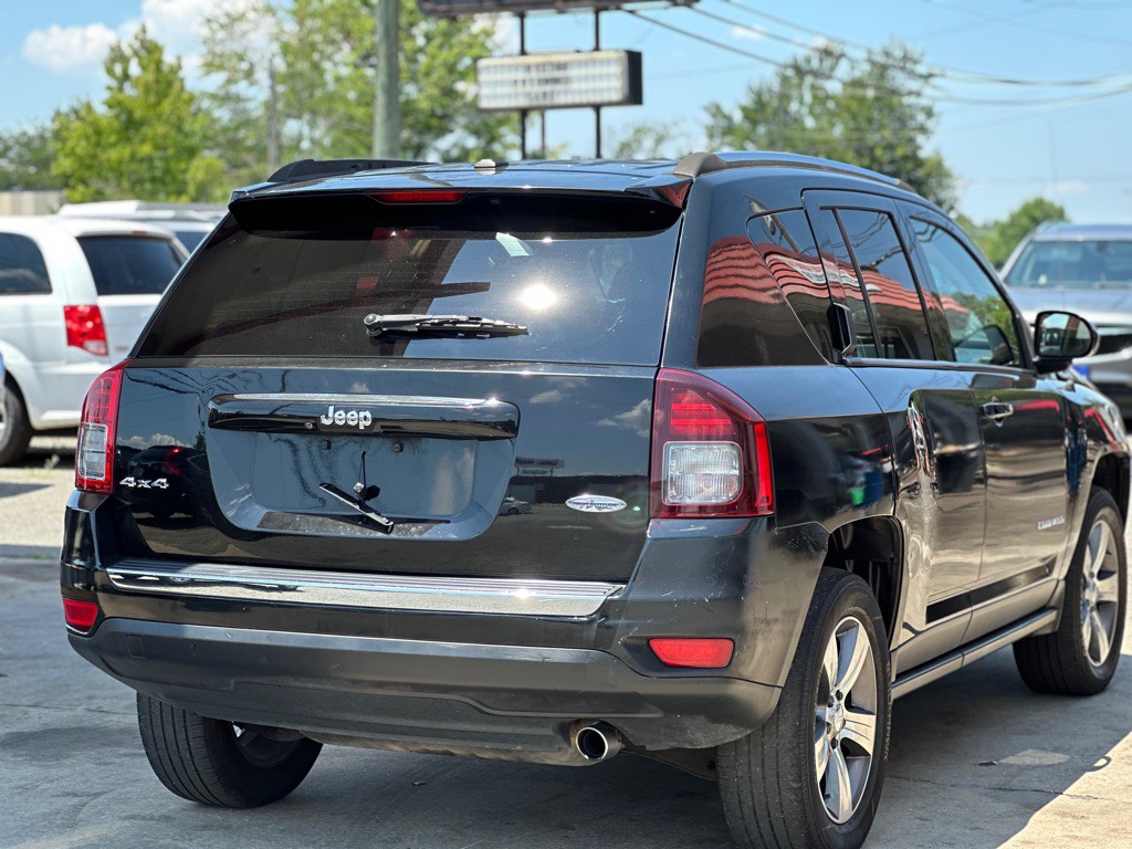 2016 Jeep Compass Image 6