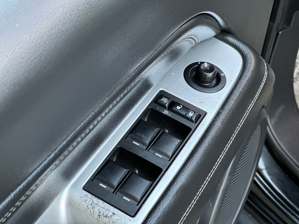 2016 Jeep Compass Image 10