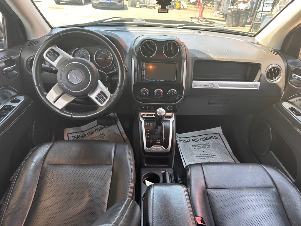 2016 Jeep Compass Image 13