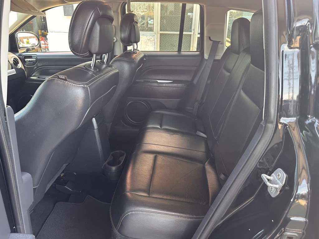 2016 Jeep Compass Image 15