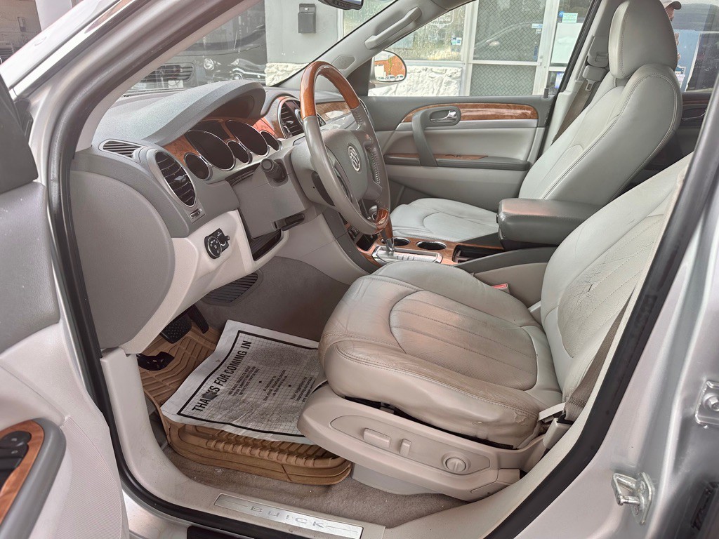 2012 Buick Enclave Image 13