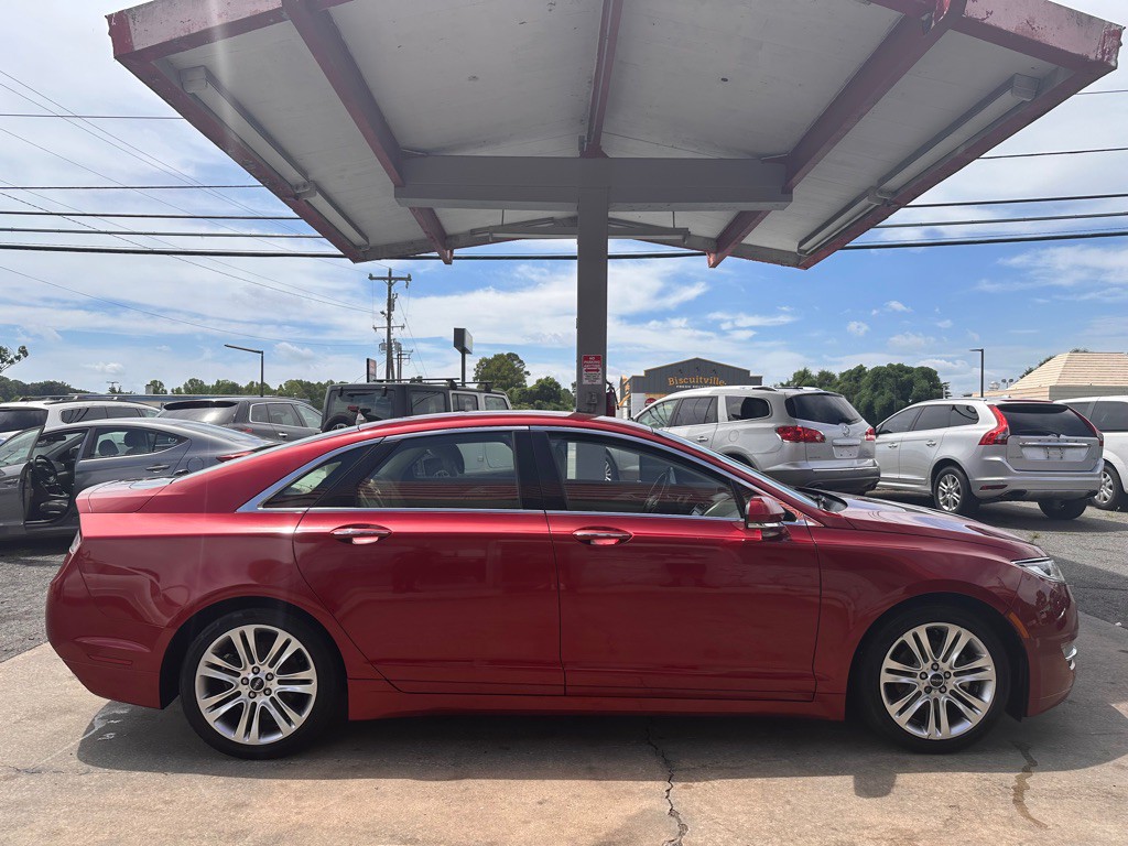 2014 Lincoln MKZ Image 5