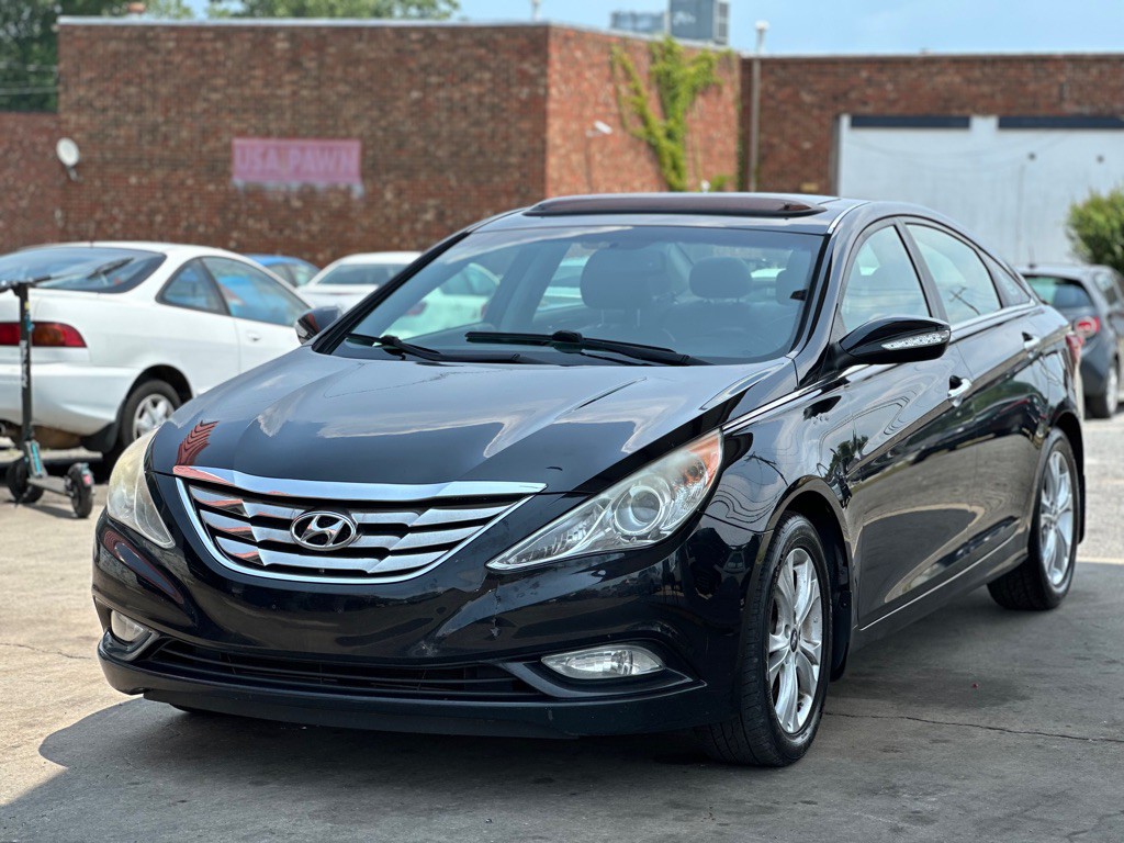 2013 Hyundai Sonata Image 3