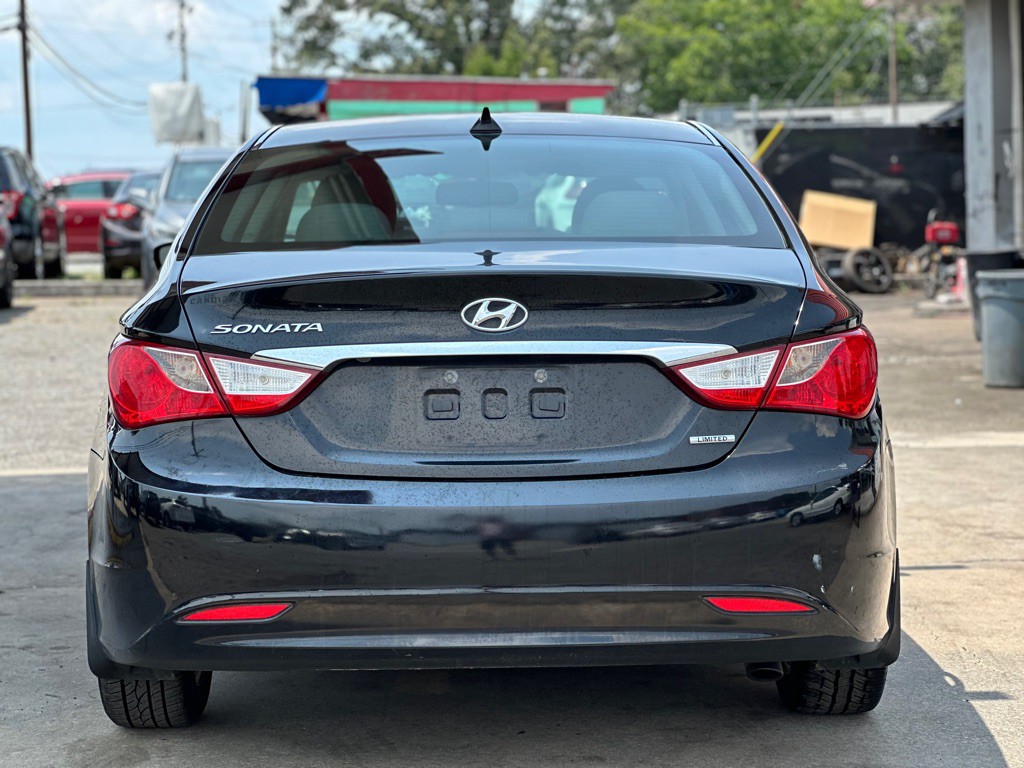 2013 Hyundai Sonata Image 7