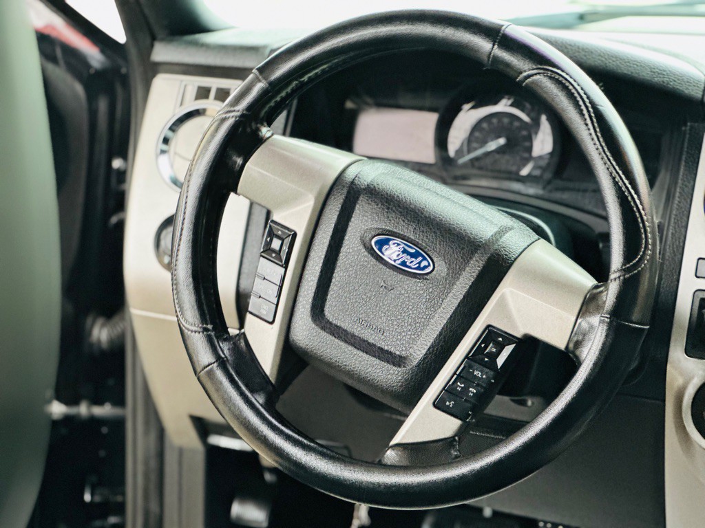 2017 Ford Expedition Image 11