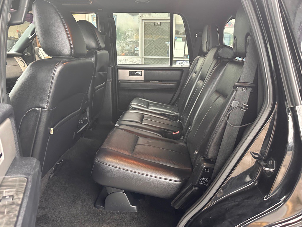 2017 Ford Expedition Image 15