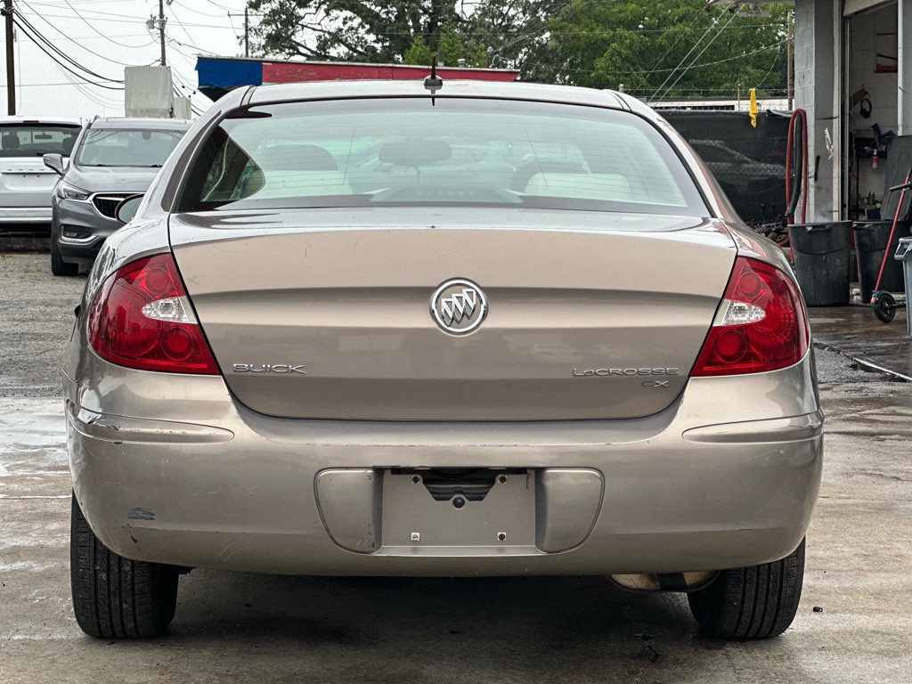 2006 Buick Lacrosse Image 4