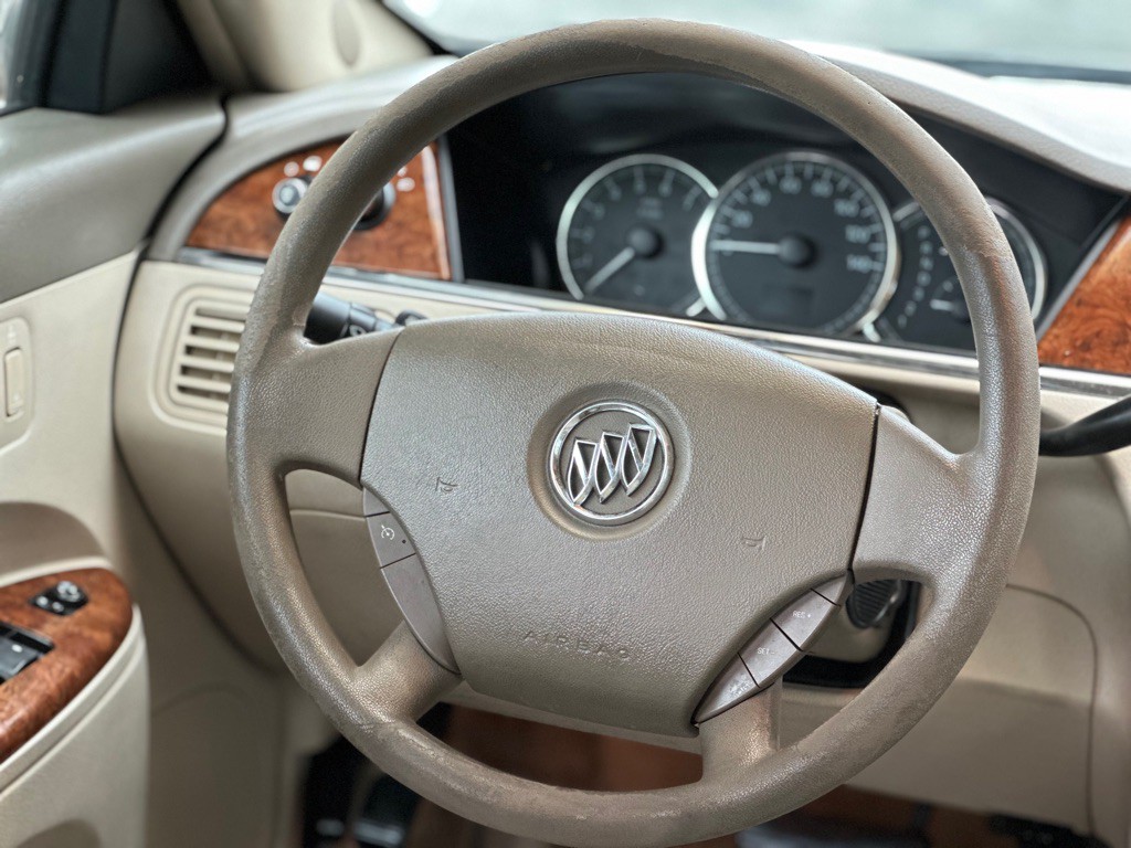 2006 Buick Lacrosse Image 7